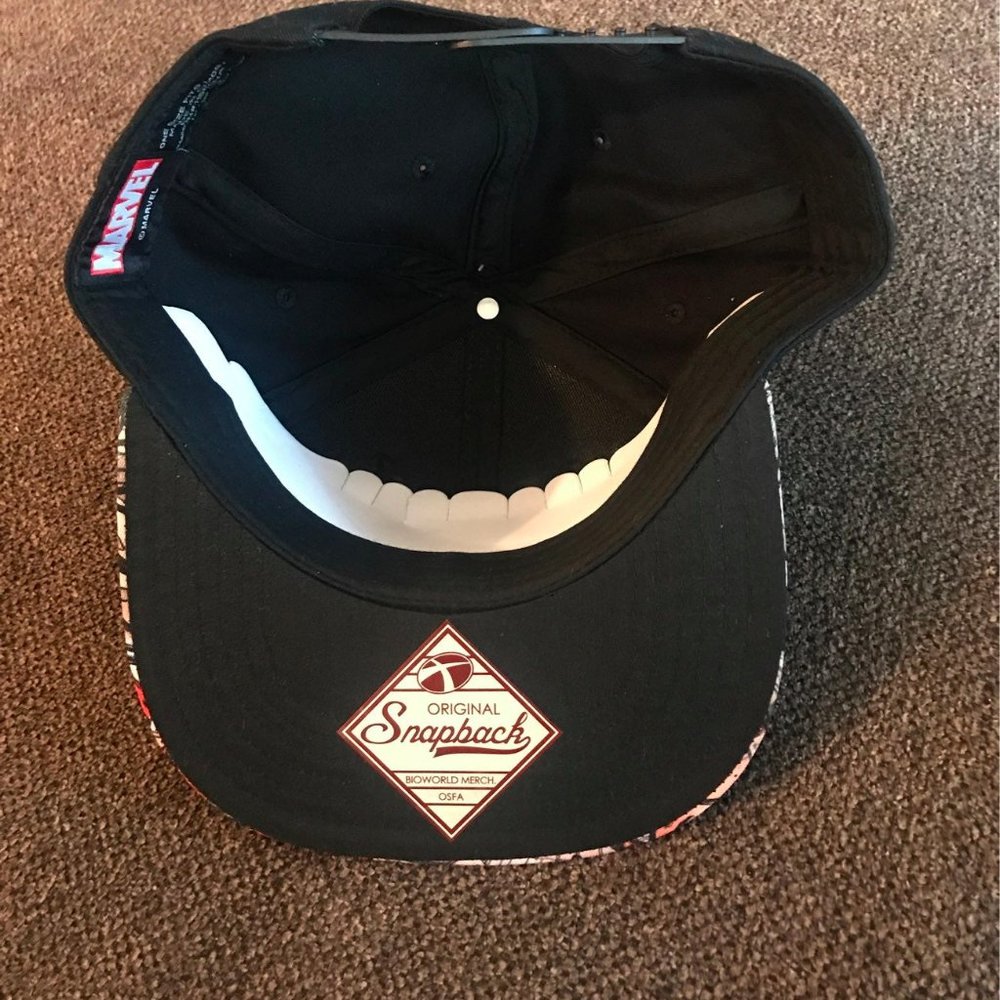 New Marvel Hat - image 4